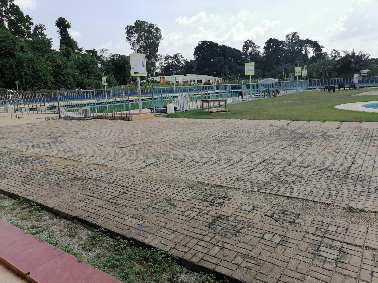 Interesting places to visit in Ashanti region: KNUST poolside » Ghana Gong
